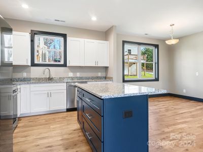 New construction Single-Family house 52 Fox Dr, Asheville, NC 28803 - image