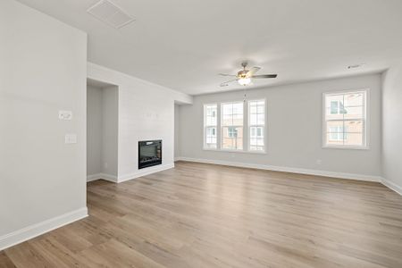 New construction Townhouse house 547 Webb Gin House Rd, Lawrenceville, GA 30045 null- photo 14 14