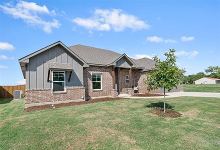 New construction Single-Family house 146 Panther Loop, Mabank, TX 75147 null- photo 1 1