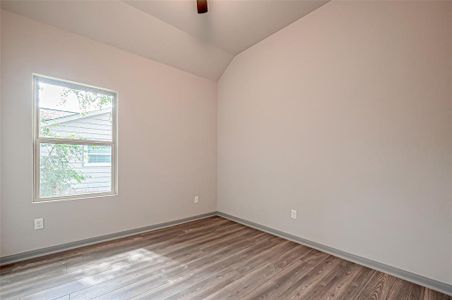 New construction Single-Family house 403 Travis St, Baytown, TX 77520 null- photo 27 27