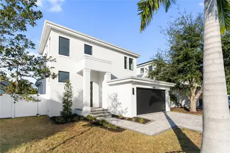 New construction Single-Family house 2355 Bahia Vista St, Sarasota, FL 34239 - image