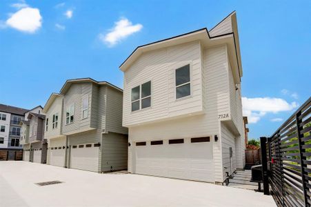 New construction Single-Family house 713 W 22Nd St, Houston, TX 77008 - photo 0