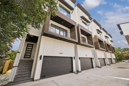 New construction Single-Family house 1034 W 17Th St St, Unit A, Houston, TX 77008 - image