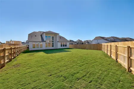 New construction Single-Family house 429 Hollister Dr, Liberty Hill, TX 78642 The Collins- photo 21 21