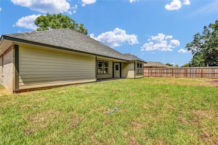 New construction Single-Family house 2635 County Rd 769C, Brazoria, TX 77422 - image