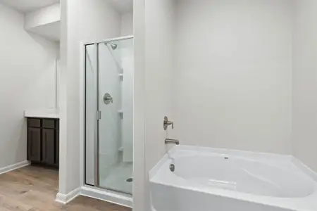 New construction Single-Family house 1300 Tilton Dr, Fort Worth, TX 76140 - image