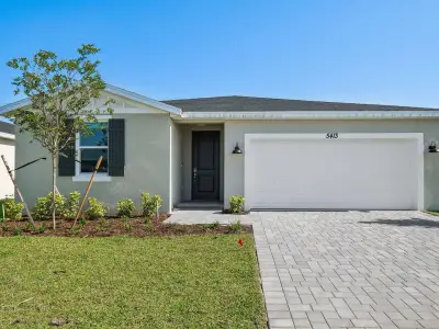 New construction Single-Family house 5413 Hampton Park Cir, Vero Beach, FL 32966 Hibiscus- photo 0