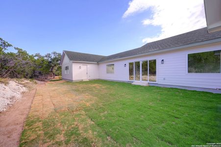 New construction Single-Family house 431 Lets Roll Dr, Fischer, TX 78623 - image