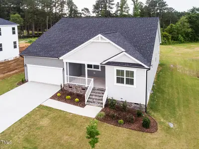 New construction Single-Family house 490 Barbour Farm Ln, Four Oaks, NC 27524 plan Clearwater - image