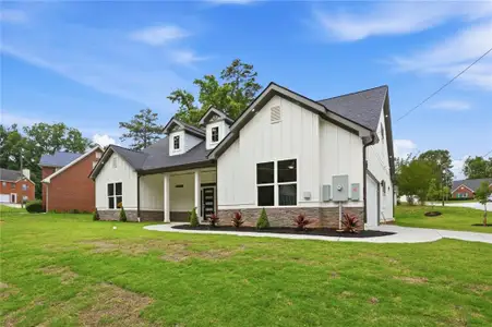 New construction Single-Family house 559 Pennybrook Ln, Stone Mountain, GA 30087 - image