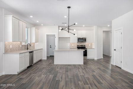 New construction Single-Family house 1188 E Ridgerock St, Casa Grande, AZ 85122 - image 6