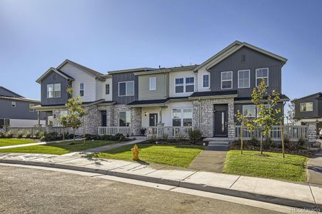 New construction Townhouse house 5511 Euclid Ct, Timnath, CO 80547 null- photo 1 1