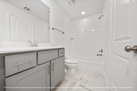 New construction Single-Family house 5527 Katy Fwy, Houston, TX 77007 - image 16