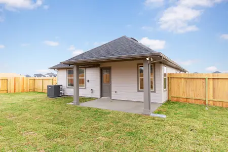 New construction Single-Family house 19560 Stripe Hill Bnd, Unit 1117, Montgomery, TX 77356 plan Austin - image 4