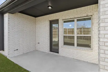 New construction Single-Family house 2716 Pinnacle Pl, Corinth, TX 76208 plan Crockett - image 3