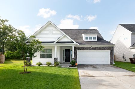 New construction Single-Family house 301 Blue Oak Drive, Moncks Corner, SC 29461 - photo 0