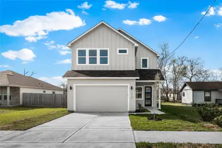 New construction Single-Family house 7938 Kenton St, Houston, TX 77028 - image