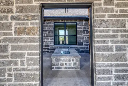 New construction Single-Family house 58 Greystone Hills Cir, Uvalde, TX 78801 - image