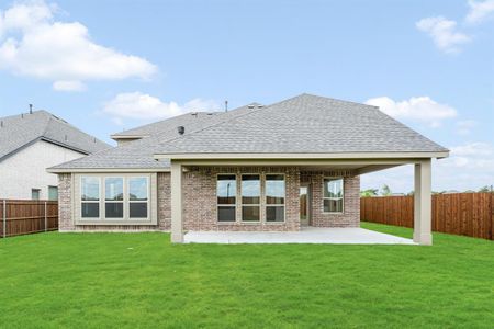 New construction Single-Family house 925 Cannes Dr, Red Oak, TX 75154 plan Magnolia II - image