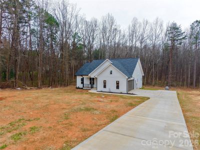 New construction Single-Family house 487 S 8Th Ave, Maiden, NC 28650 - image