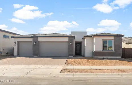 New construction Single-Family house 24726 N 169Th Ave, Surprise, AZ 85387 plan Parklane II - image