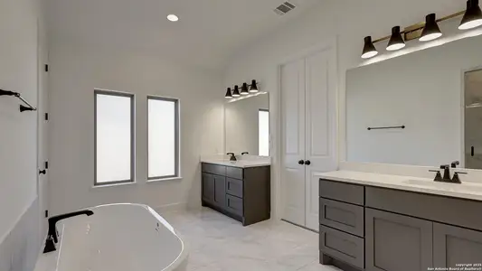 New construction Single-Family house 129 Brown Swiss Rdg, Boerne, TX 78006 plan 2373H - image 6