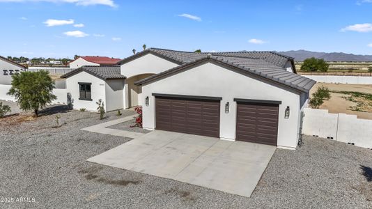 New construction Single-Family house 22542 W Pecan Rd, Buckeye, AZ 85326 - image
