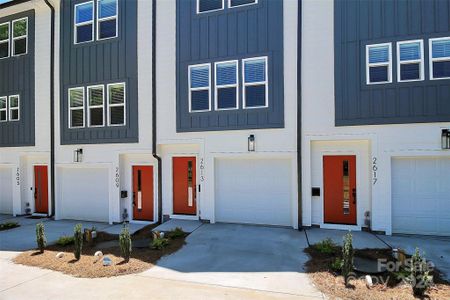 New construction Townhouse house 2613 Dr Carver Road, Charlotte, NC 28208 - photo 0