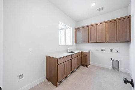 New construction Single-Family house 213 Nighthorse, Liberty Hill, TX 78642 plan Lynmar II - image 15