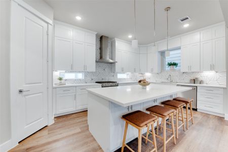 New construction Single-Family house 1424 W 34th 1/2 St, Houston, TX 77018 plan Claire - image 5