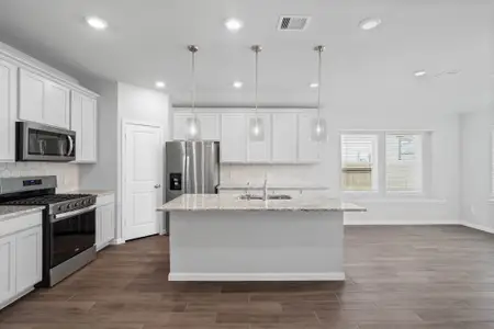 New construction Single-Family house 19645 Montgomery Ridge Wy, Montgomery, TX 77356 plan Sierra - image 5