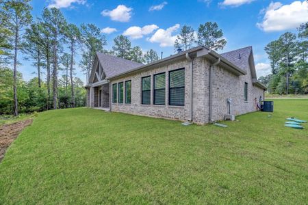 New construction Single-Family house 9258 Cedar Bnd, Plantersville, TX 77363 - image 4