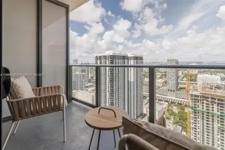New construction Condo house 159 Ne 6Th St, Unit 2404, Miami, FL 33132 - image