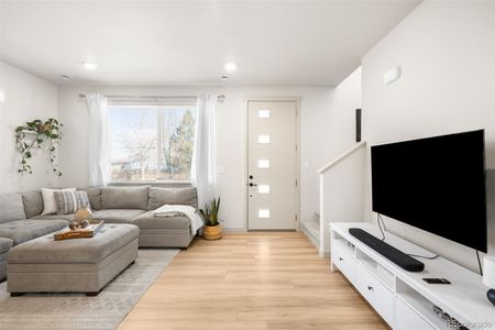 Entrance into living room