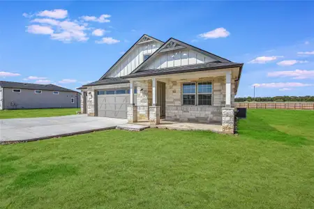 New construction Single-Family house 226 Great Northern Dr, Cedar Creek, TX 78612 Elderberry- photo 1 1