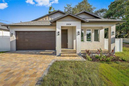 New construction Single-Family house 2922 W Giddens Ave, Tampa, FL 33614 - image