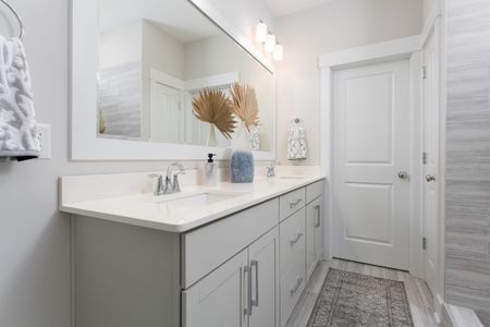 New construction Single-Family house 122 Live Oak Cir, Lake Waccamaw, NC 28450 plan Topsail Schooner - image 12