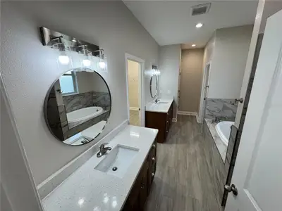 New construction Single-Family house 37565 Teri Ct, Dade City, FL 33525 - image