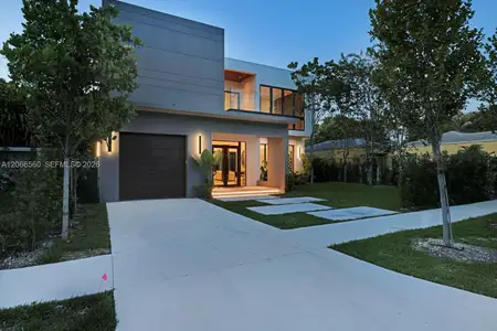 New construction Single-Family house 685 Ne 81St St, Miami, FL 33138 - image