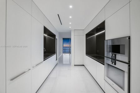 New construction Condo house 300 Biscayne Blvd, Unit 4703, Miami, FL 33131 - image 7