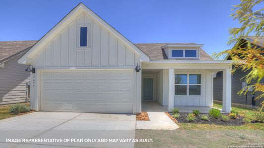 New construction Single-Family house 1640 Layne Loop, New Braunfels, TX 78130 The Baxtor- photo 0