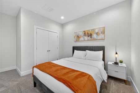 New construction Single-Family house 833 Dorchester St St, Unit E, Houston, TX 77022 - image 13