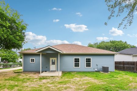 New construction Single-Family house 4480 Twin Rise, Von Ormy, TX 78073 null- photo 0