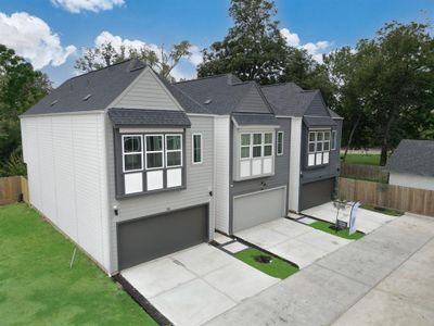 New construction Single-Family house 322 Neyland Street, Houston, TX 77022 - photo 1 1