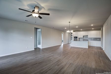 New construction Single-Family house 243 Jereth Xing, Castroville, TX 78009 The Lanier H- photo 49 49