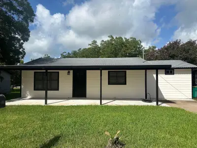 New construction Single-Family house 719 Eckel St, La Grange, TX 78945 - image