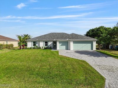 New construction Single-Family house 2203 Nw 9Th Ave, Cape Coral, FL 33993 plan The Paradise Cove - image