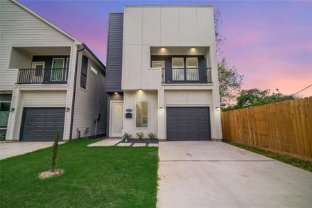 New construction Single-Family house 6535 Cohn St, Houston, TX 77091 null- photo 0