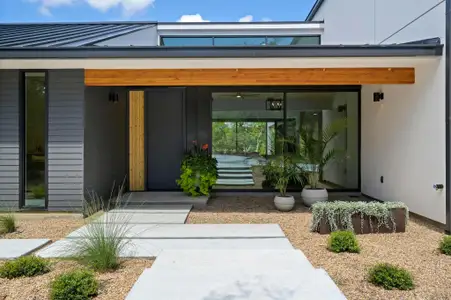 New construction Single-Family house 18845 Hidden Ridge Pl, Jonestown, TX 78645 - image