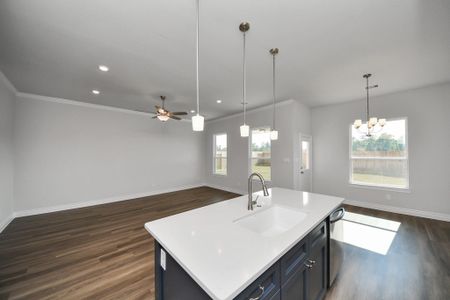New construction Single-Family house 11985 Barbaro Dr, Willis, TX 77318 plan Taylor - image 6